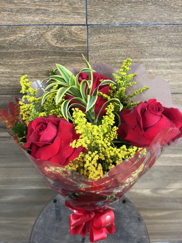 Ramalhete 3 rosas vermelha