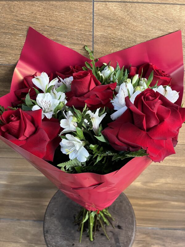 Buquê Meia Dúzia de rosas importadas