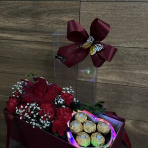 Sacola com Rosas, Chocolate coração com luz de Led