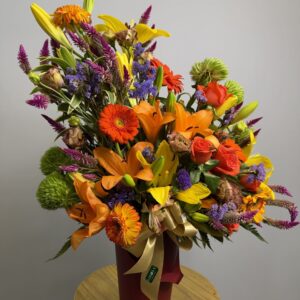 Arranjo Lírios, Gérberas, Rosas + Complementos