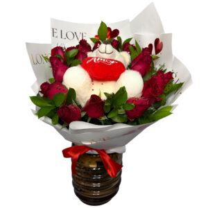 Topiaria do Amor, Buquê 17 rosas vermelhas + pelúcia